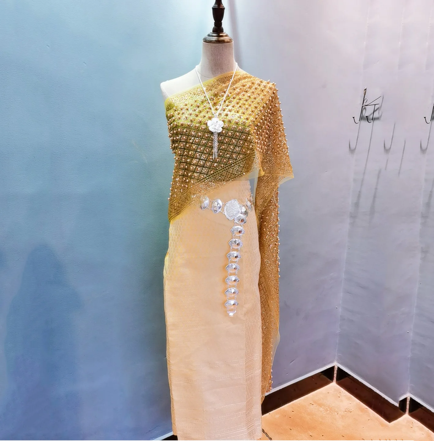 2025 여름의 새로운 여성 Strapless 목도리  - Batik Sarong Wrap 리뷰 및 가격
